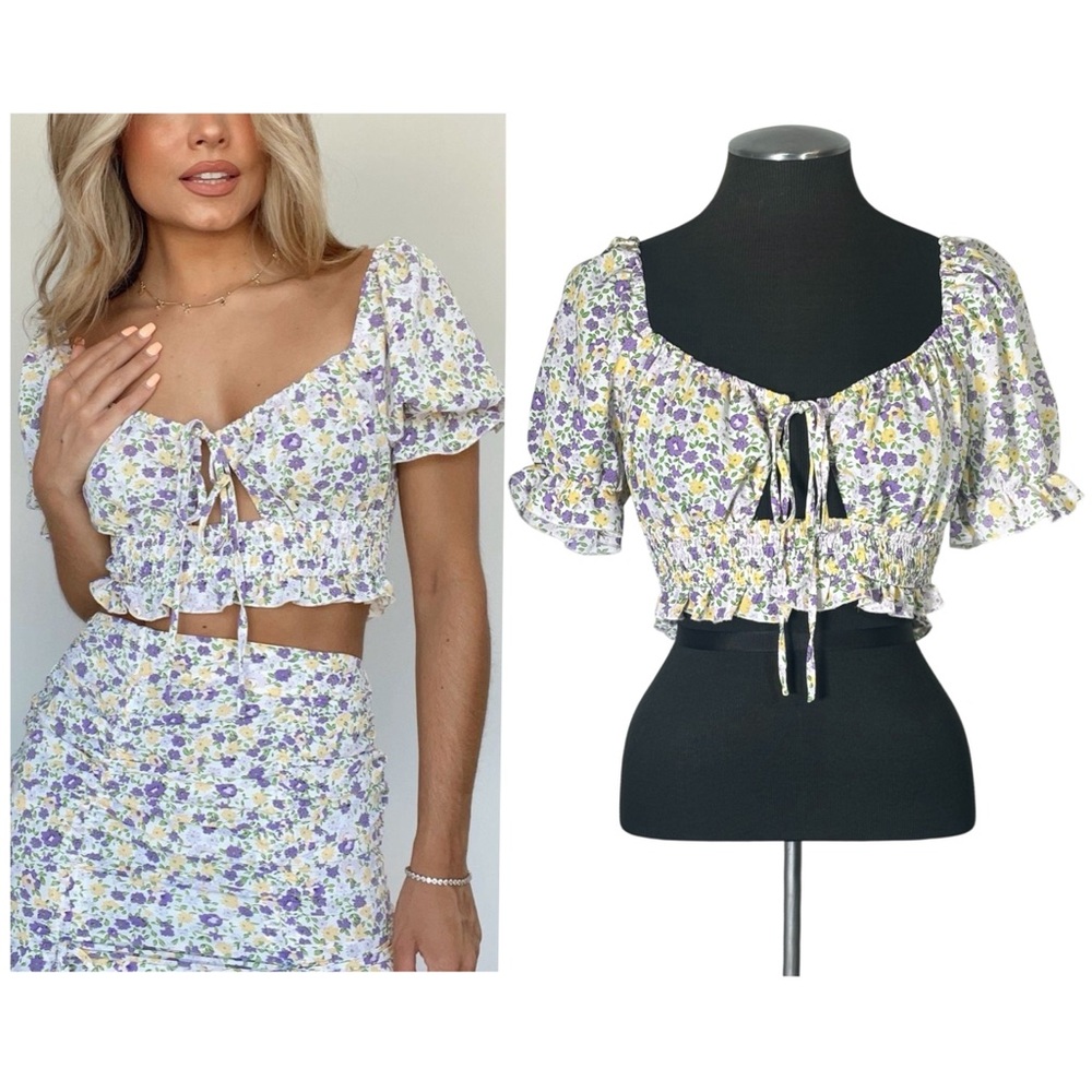 HYFVE – Floral Puff Sleeve Sweetheart Crop Top – Medium